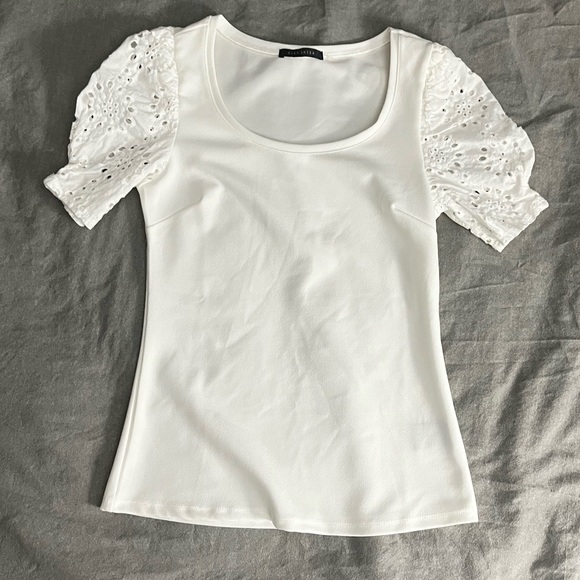 Suzy Shier Shirt - Picture 1 of 8